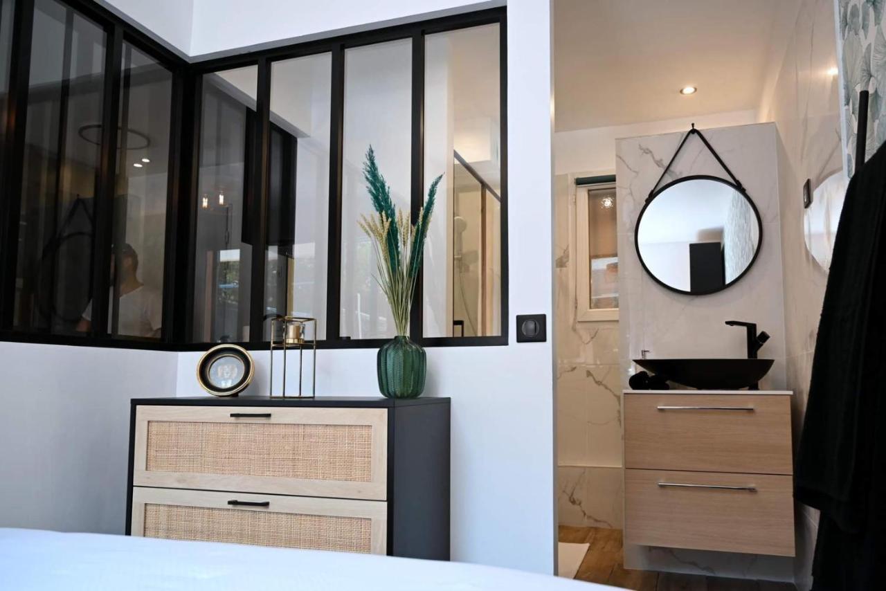 Appartement Cosy & Moderne A 180M De La Plage Санарі-сюр-Мер Екстер'єр фото